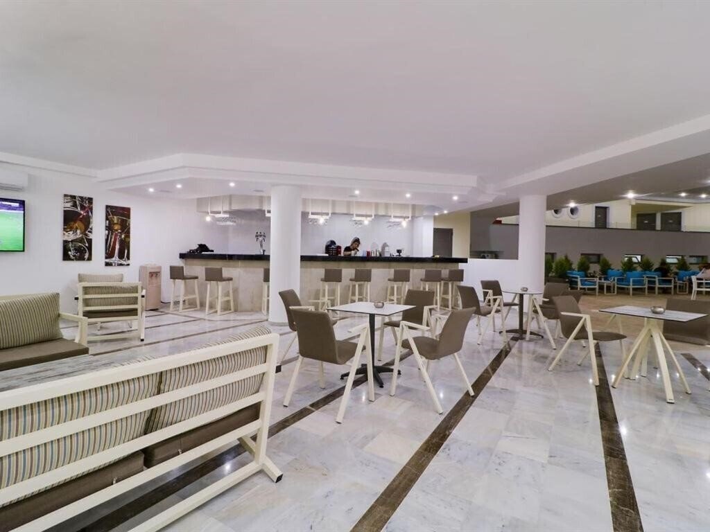 Imaginea Harmony Rethymno Beach Hotel 4*