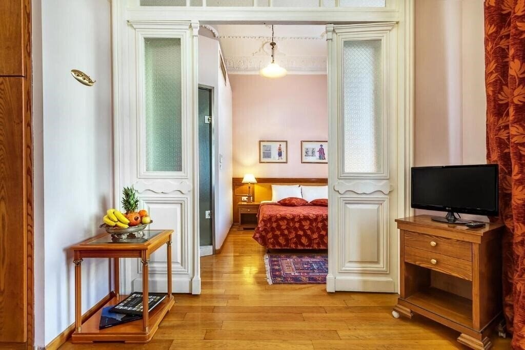 Imaginea Minerva Premier Hotel 4*