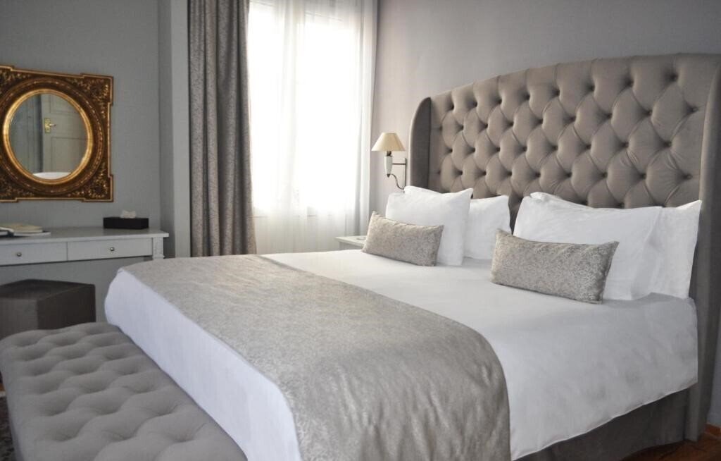 Hotel Capsis Bristol 4*