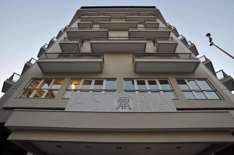 Fotografii Astoria Hotel 3*