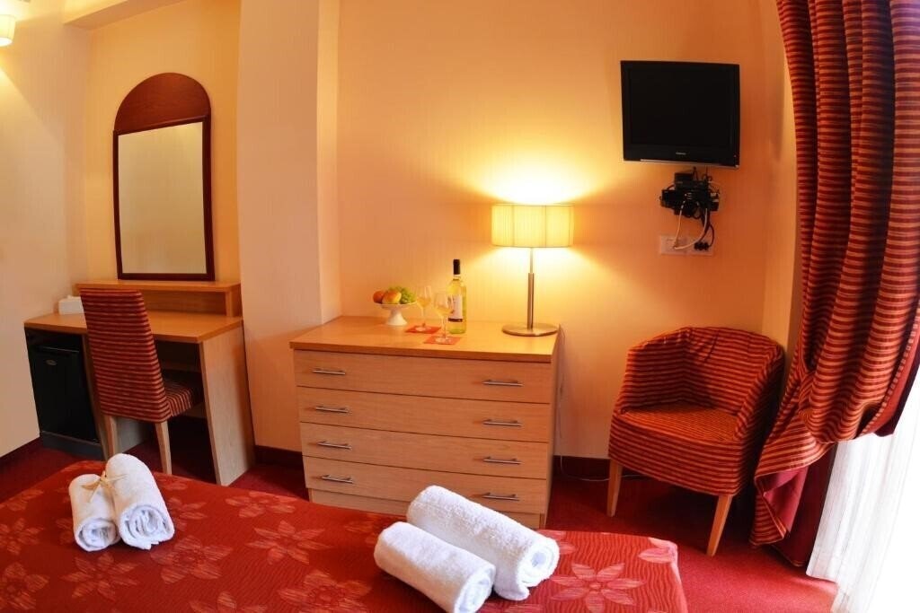 Imaginea Petros Italos Bed & Breakfast Апартаменты апартаменты