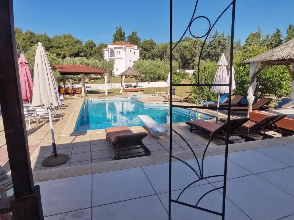 Hotel Villa Askamnia 3*