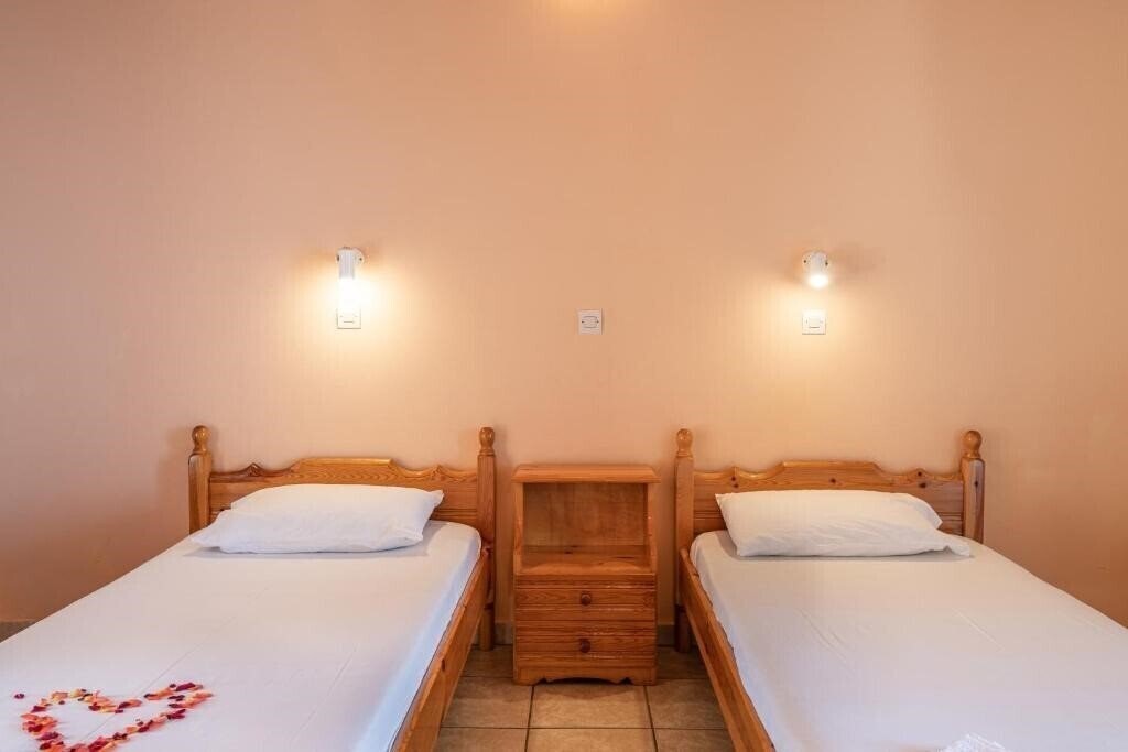 Imaginea Achillion Apartments & Studios 3*