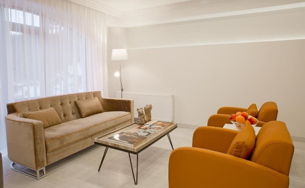 Imaginea Kokhta Plaza 4*