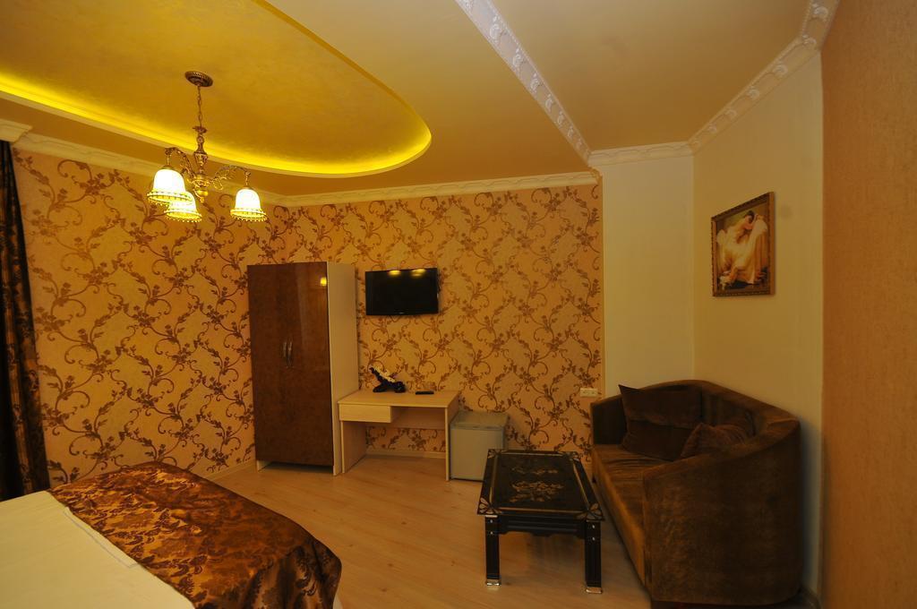 Fotografii Iberia Hotel 3*
