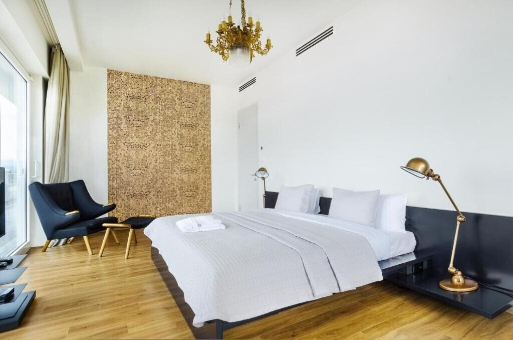 Фото Apart Hotel Le Port 4*