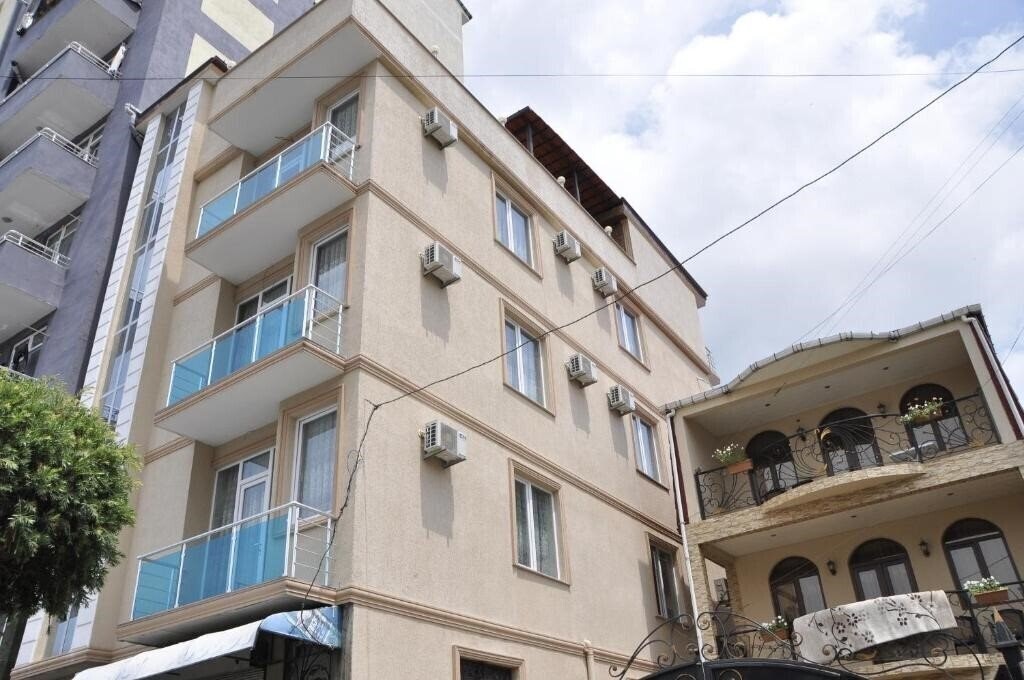 Hotel Vax Hotel 3*