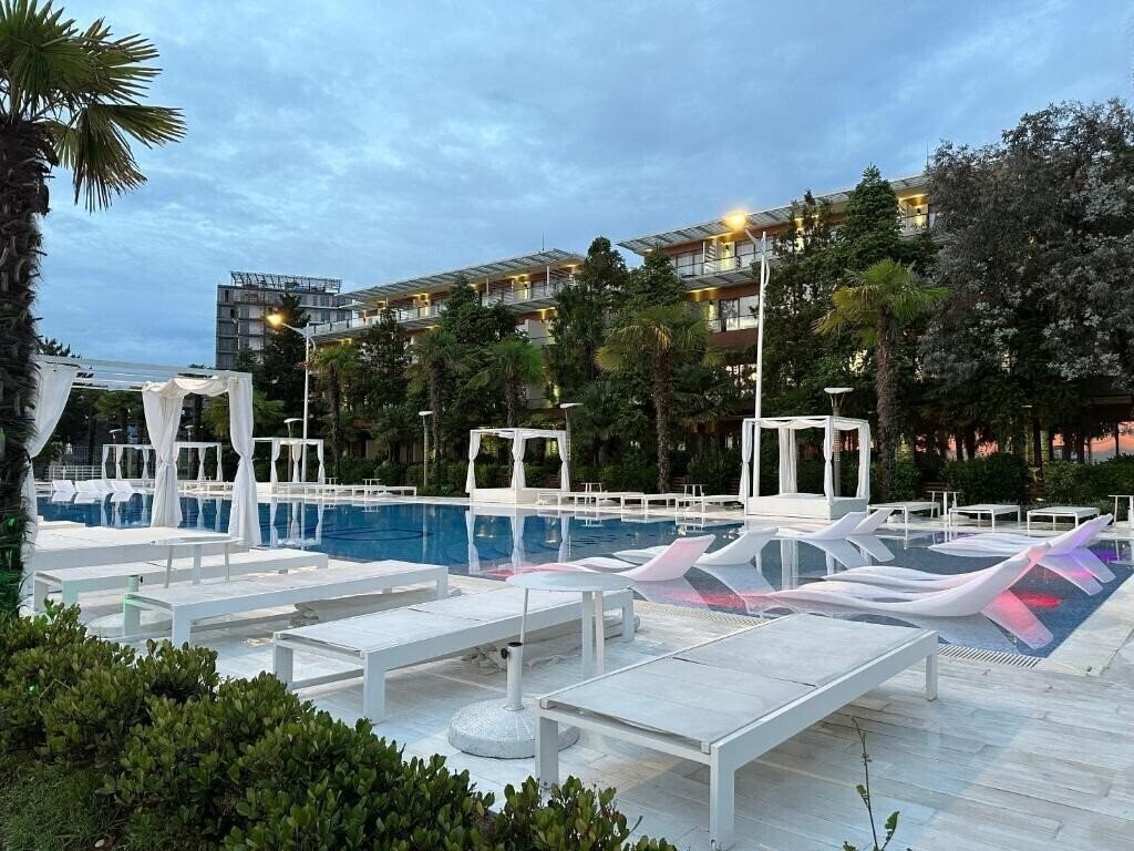 Hotel Hotel Dreamland Oasis 4*