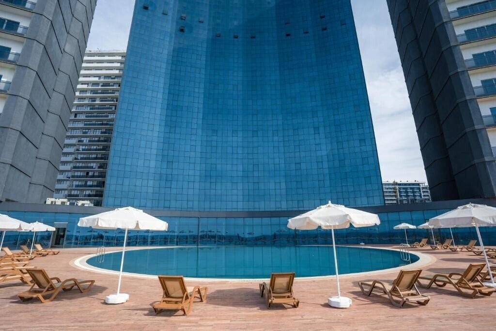 Imaginea Grand Bellagio Batumi Convention & Casino Hotel 4*