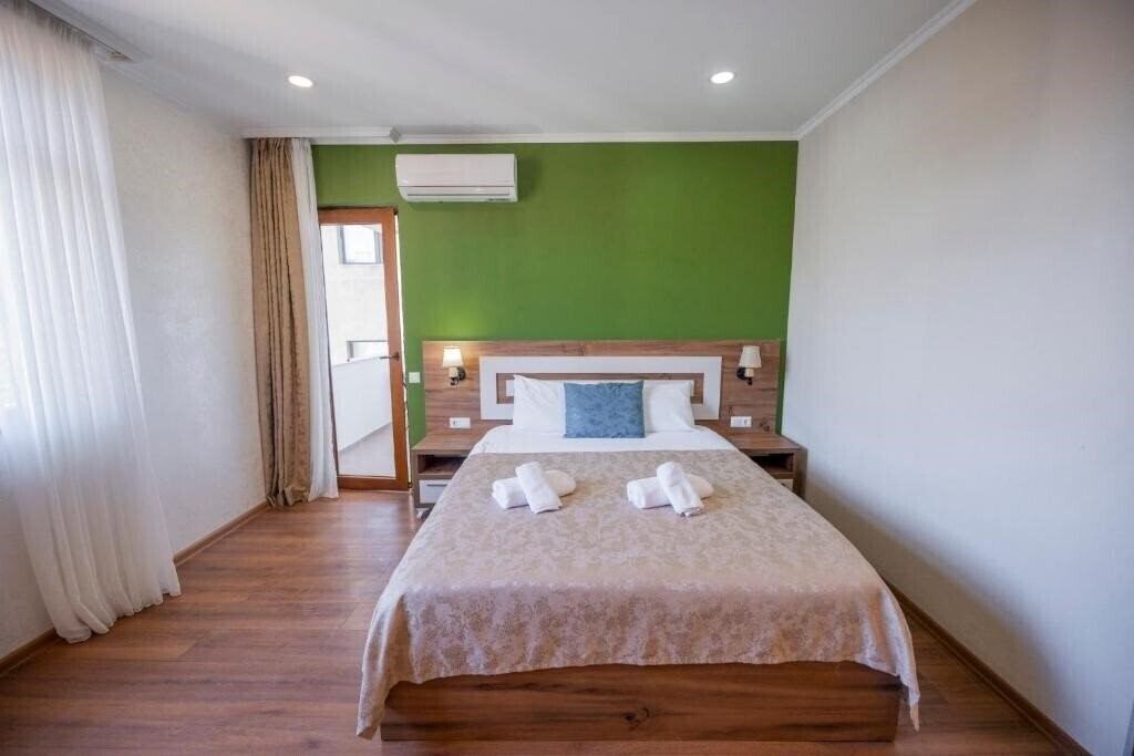 Imaginea Fresh Wave Hotel 3*