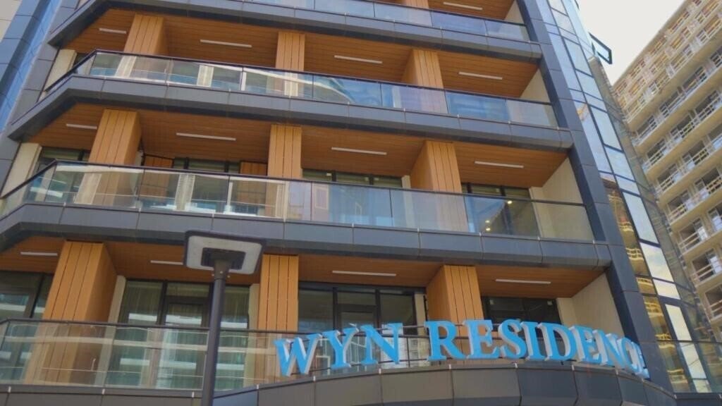 Hotel Wyn Residences Batumi 4*