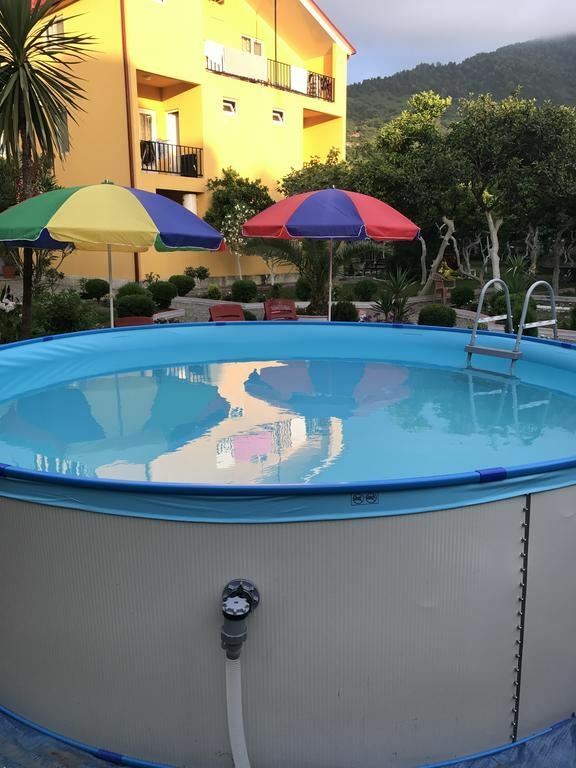 Imaginea Twins Hotel 3*