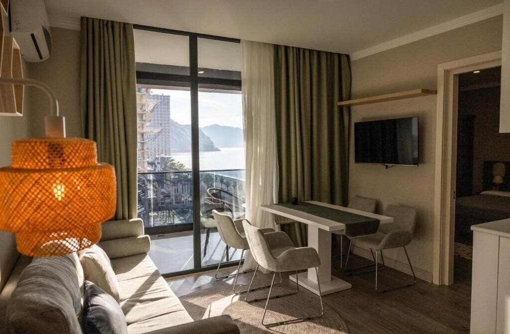 Изображение Green Side Apart Hotel 4*