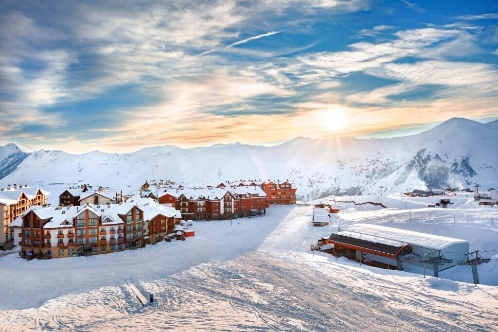 Отель New Gudauri 4*