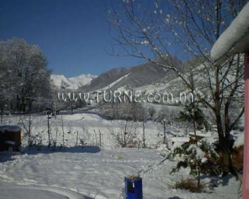 Hotel Aragvi 2*