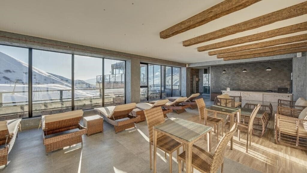 Imaginea Gudauri Loft 4*
