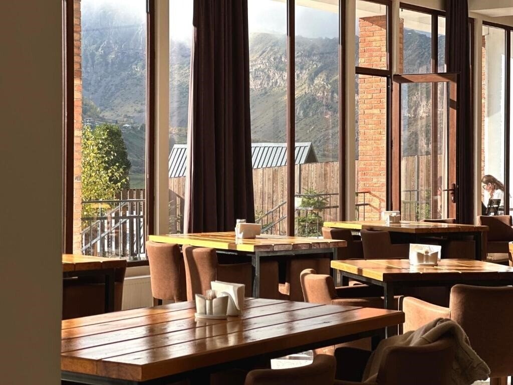 Fotografii Mountain House No Category 1*