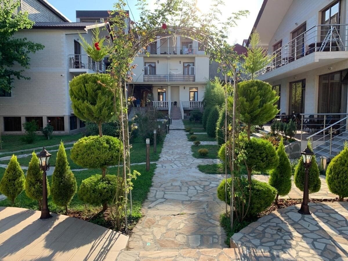Imaginea Chero Hotel 3*
