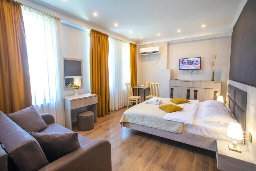 Fotografii Hotel Terrace Kutaisi 3*
