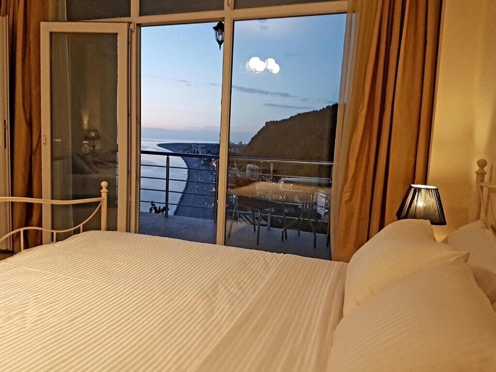 Fotografii Calypso Kvariati Hotel 3*