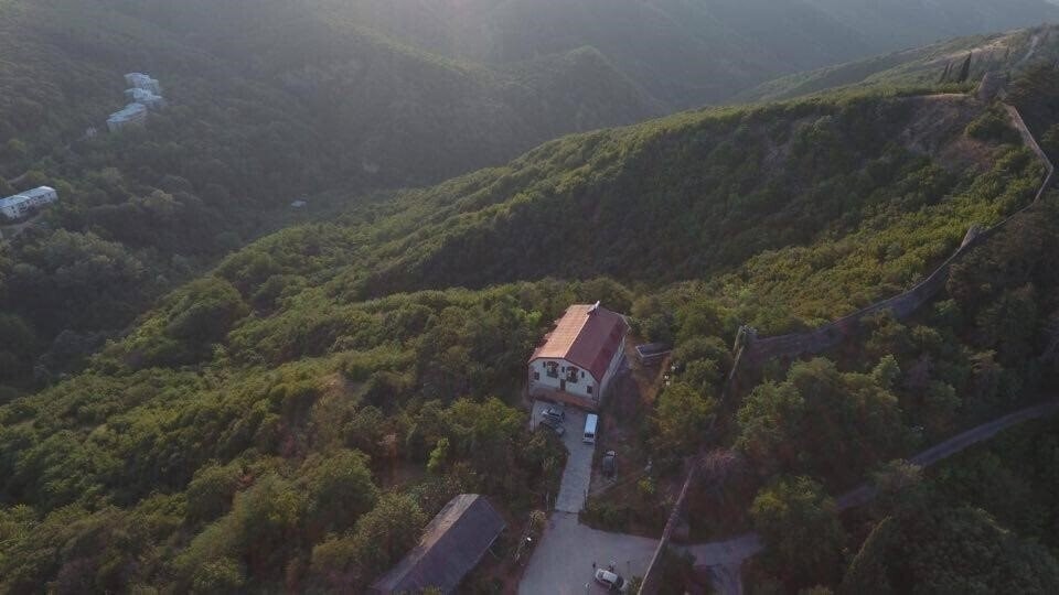 Imaginea Galavnis Kari Hotel 3*