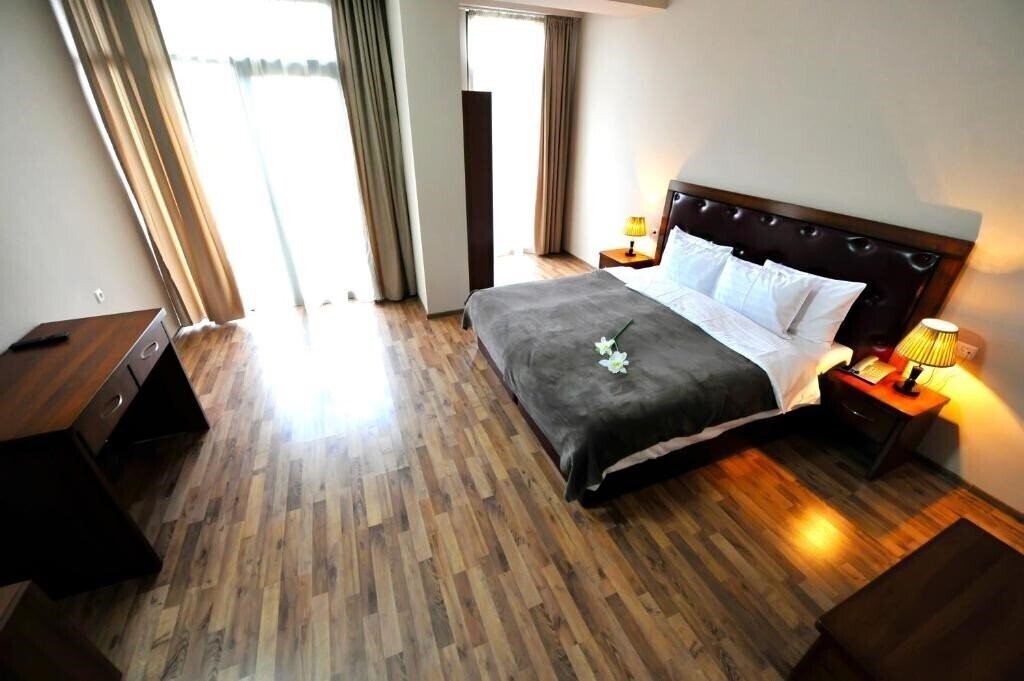 Imaginea Rogaluxe 4*