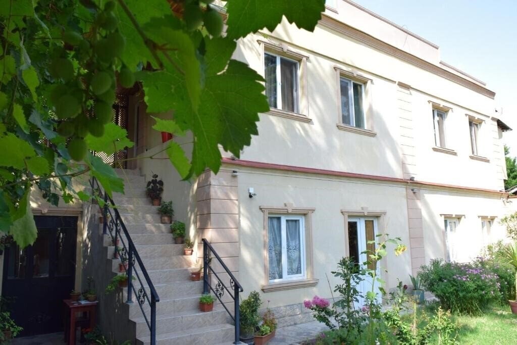 Hotel Crossway Hotel 3*