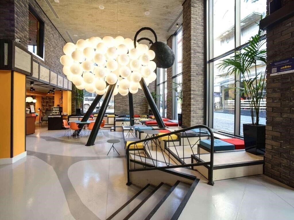 Отель Ibis Styles Tbilisi Center 3*