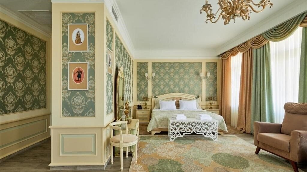 Hotel Aivani 4*