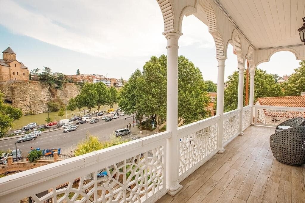 Imaginea Aivani 4*