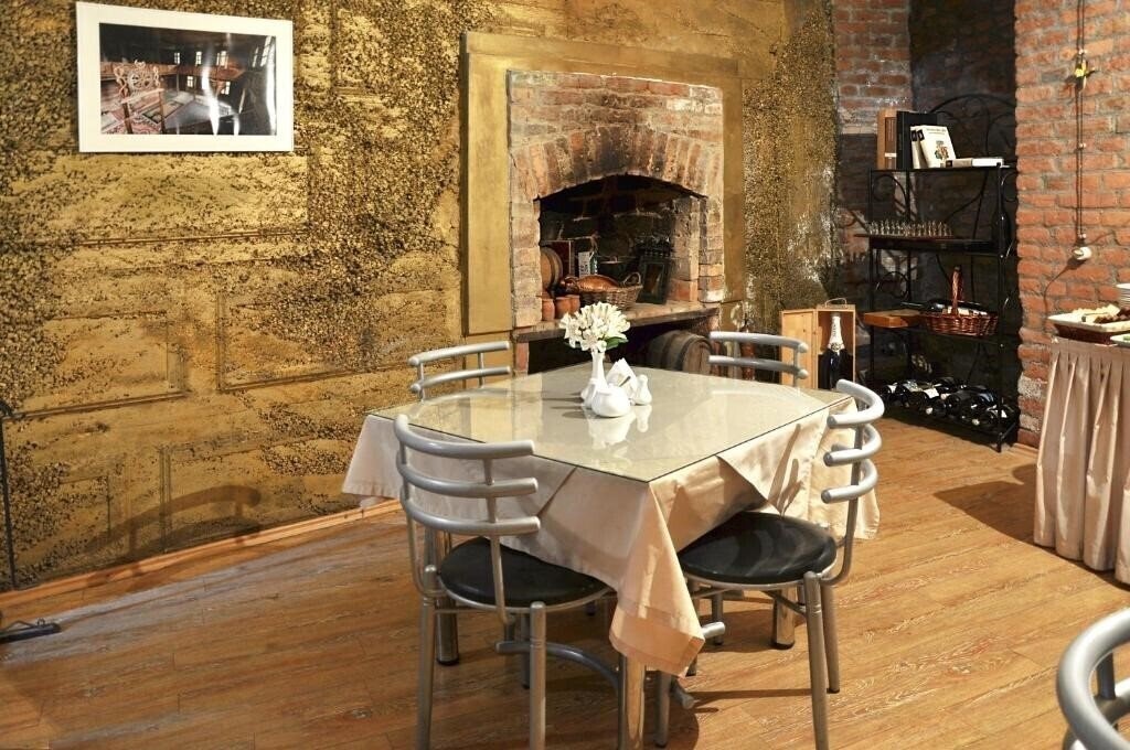 Imaginea Hotel Corner 3*