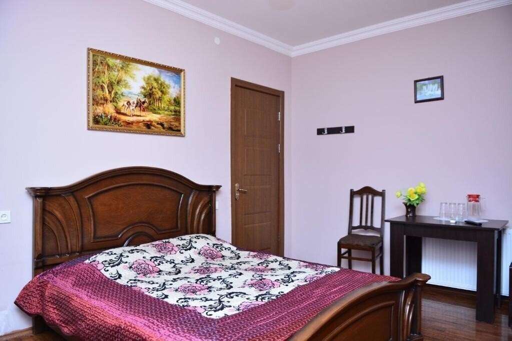 Hotel Kvareli 3*