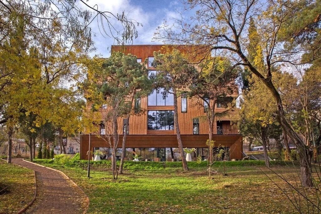Imaginea Folk Boutique Hotel 4*