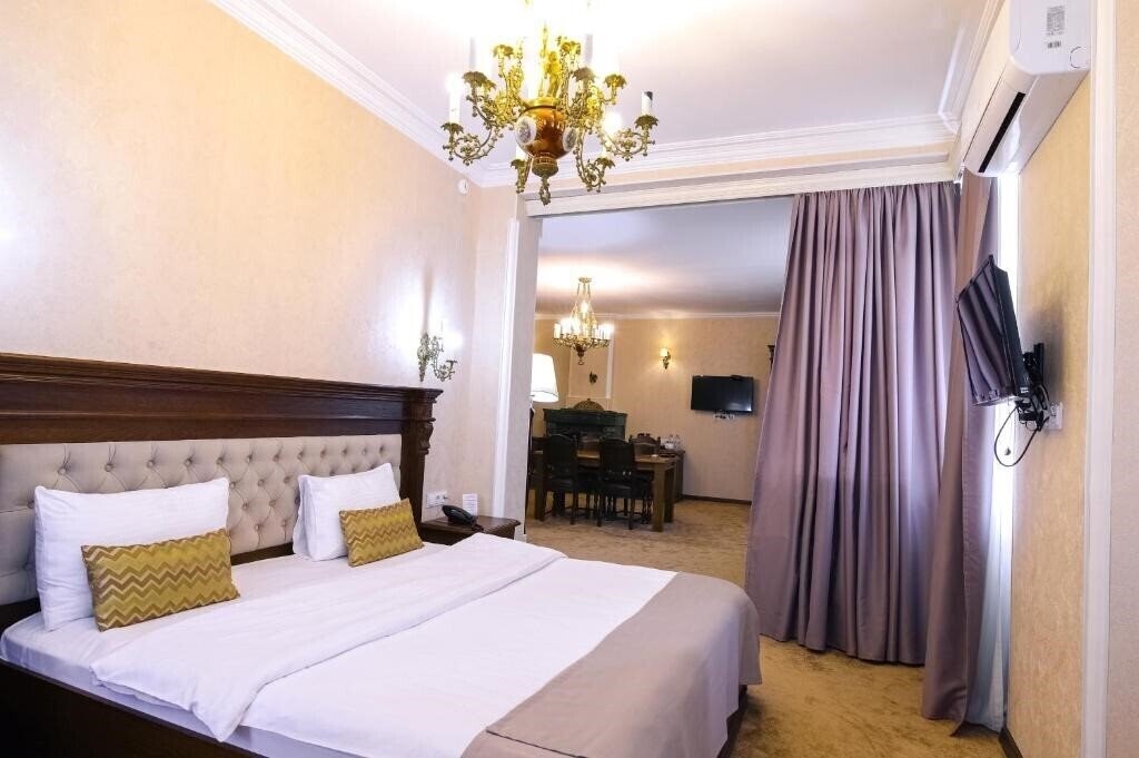 Imaginea Imperial House Tbilisi 3*