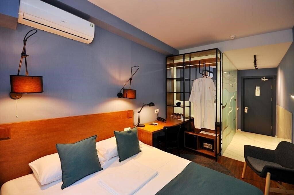 Imaginea Elle Boutique Hotel 3*
