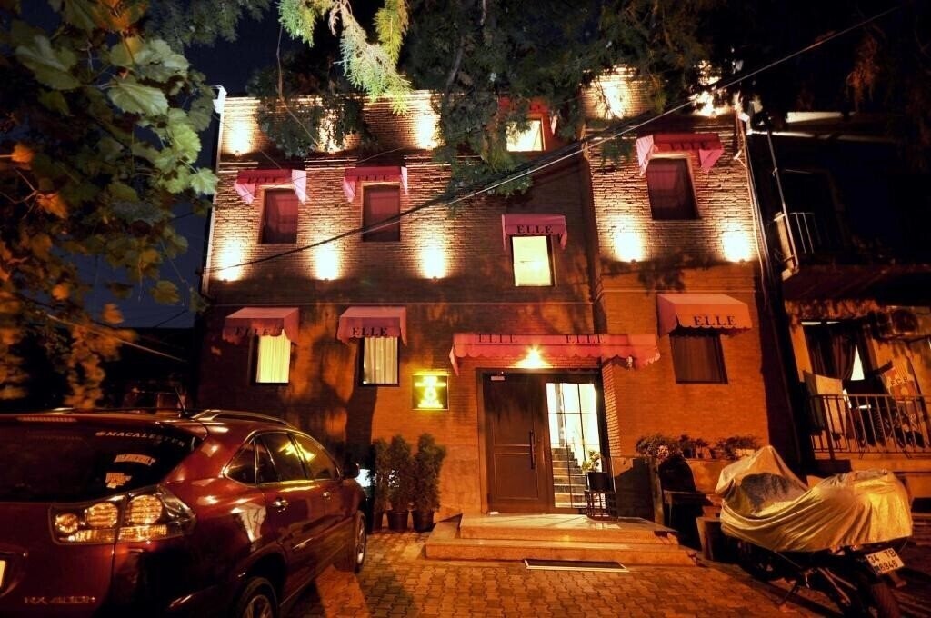 Fotografii Elle Boutique Hotel 3*