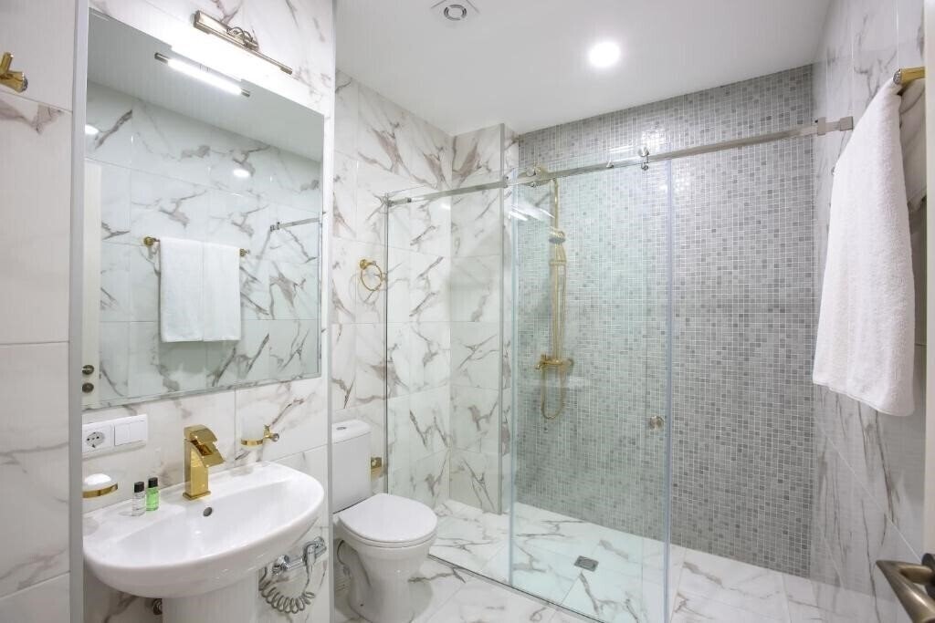 Fotografie Royal Inn 4*