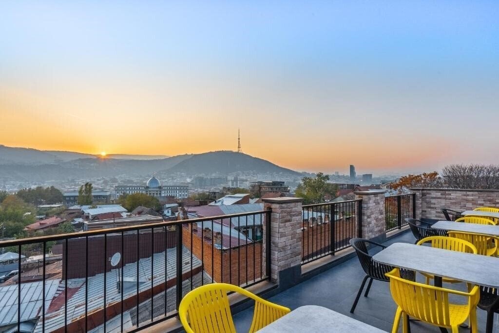 Imaginea Tbilisi Story Hotel 3*