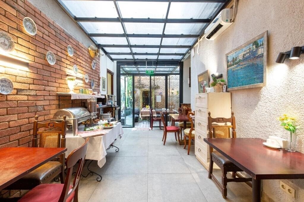 Imaginea Elea Old Tbilisi 4*