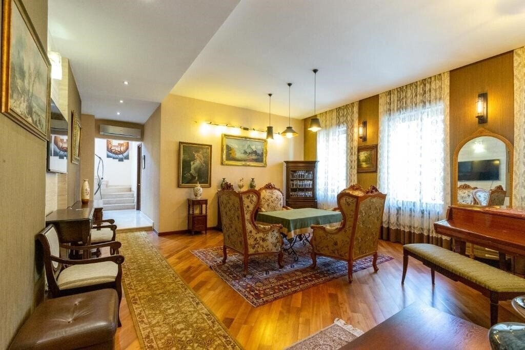 Imaginea Elea Old Tbilisi 4*