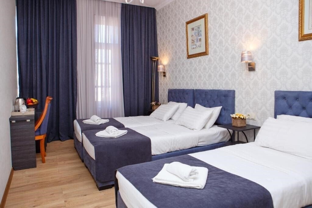 Fotografii Hotel Arc Tbilisi 3*