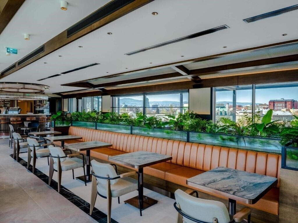 Фото Novotel Tbilisi 4*