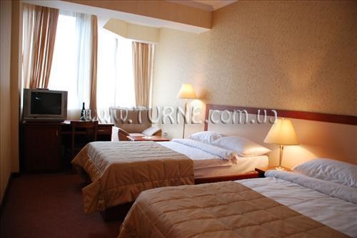 Imaginea Varazi Hotel 2*