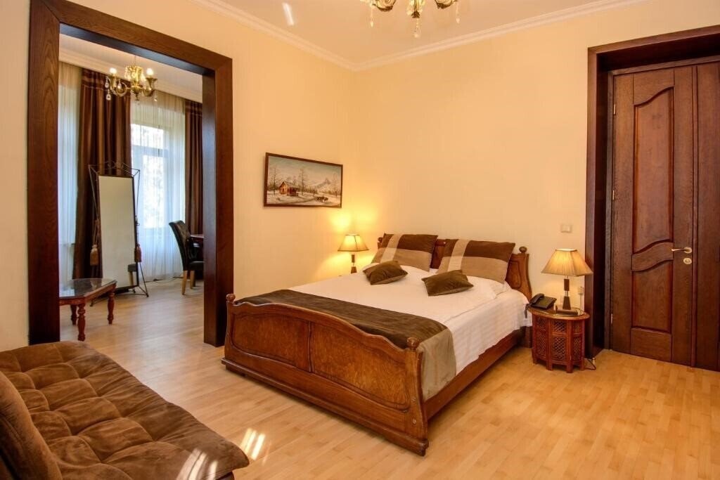 Imaginea British House 4*