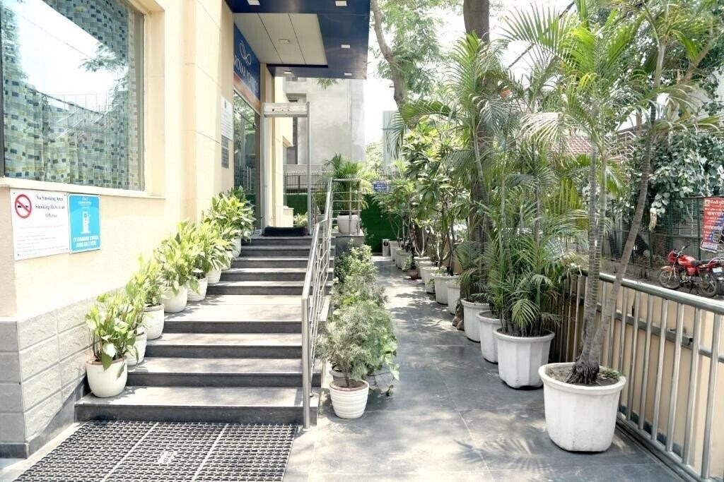 Imaginea Sarovar Portico Naraina 4*