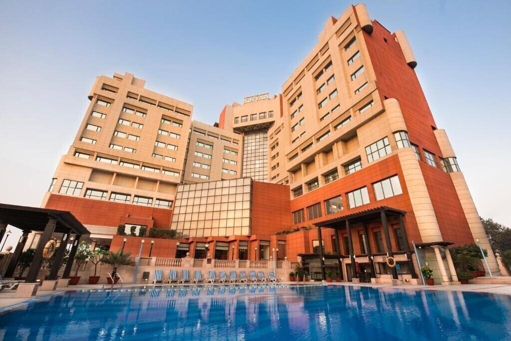 Отель The Suryaa New Delhi (Crowne Plaza) 5*