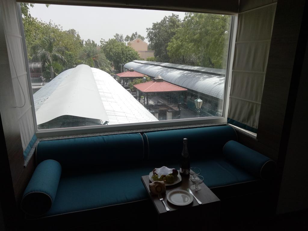 Imaginea Tivoli Garden Resort 4*