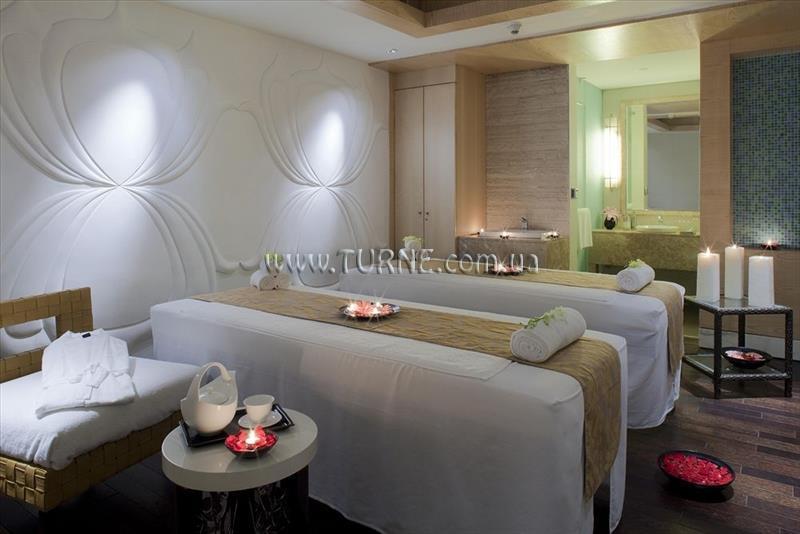 Imaginea Crowne Plaza Today New Delhi Okhla 5*