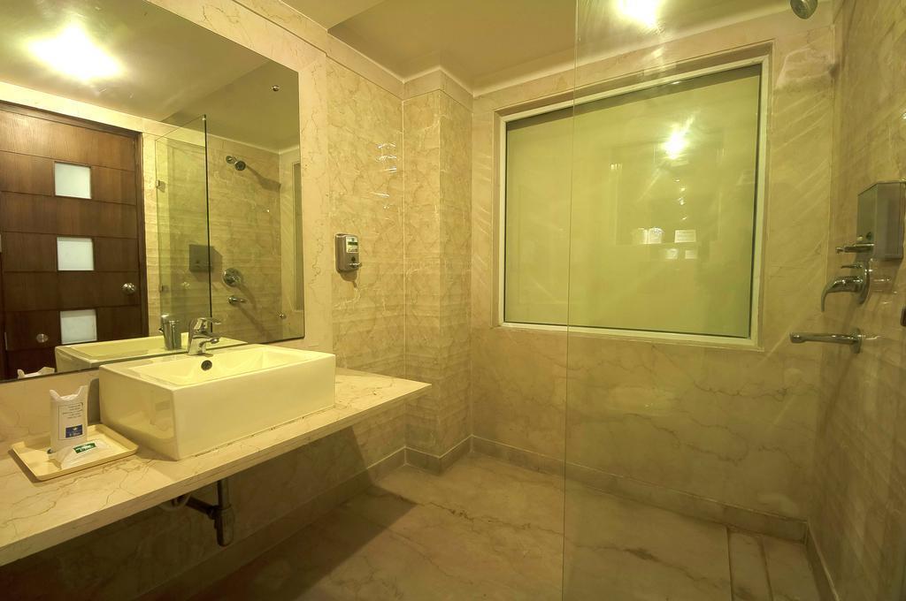 Imaginea Hotel Le Roi 3*