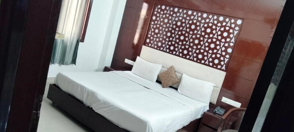 Отель Vista Inn 3*